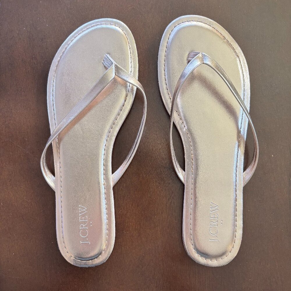 NEW J. Crew Easy Summer Flip-Flops Rose Gold